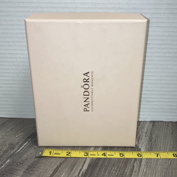 Pandora Gift Box - Picture 6 of 7